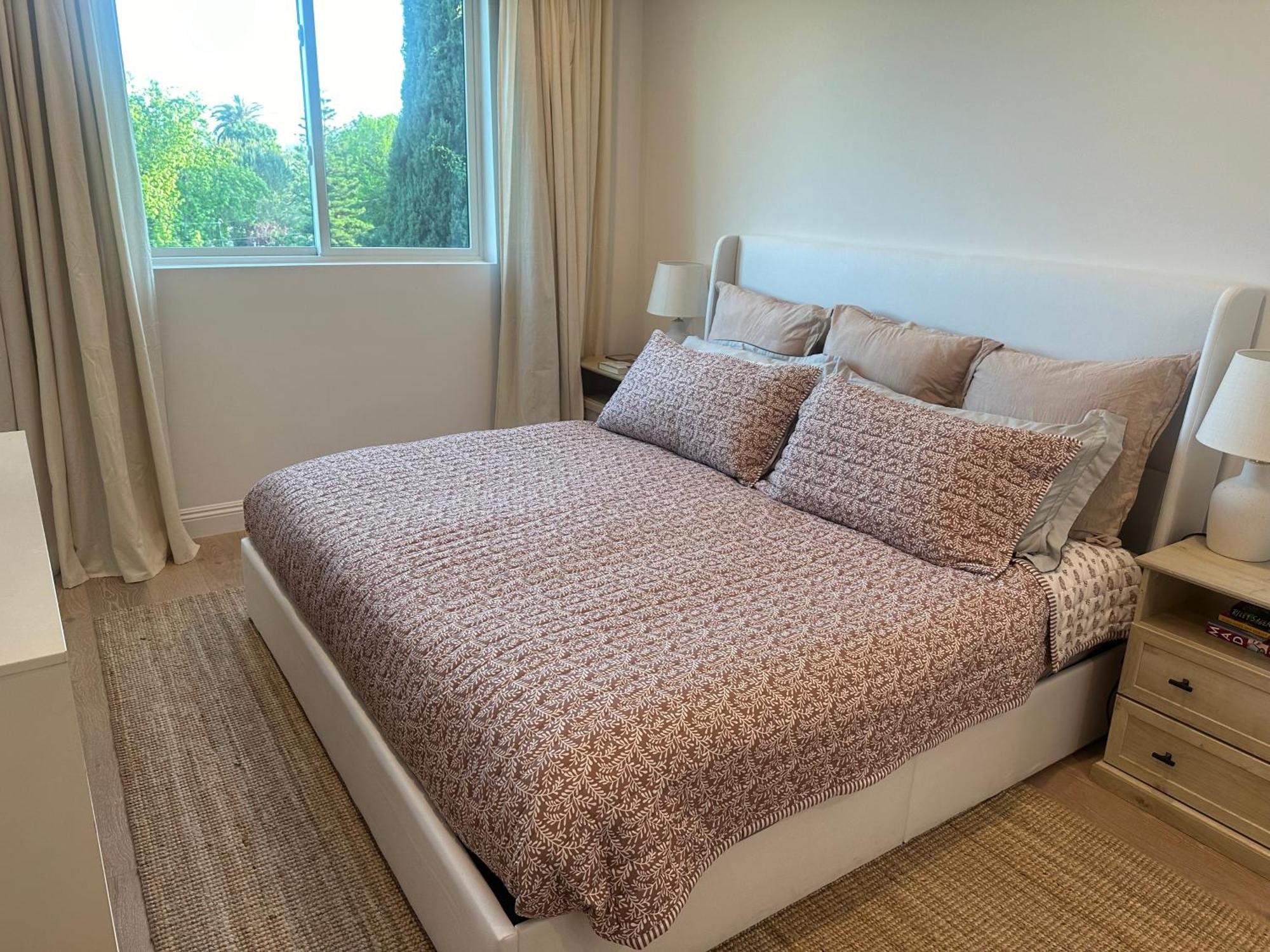 Privatunterkunft New And Bright Bedroom Ensuite *